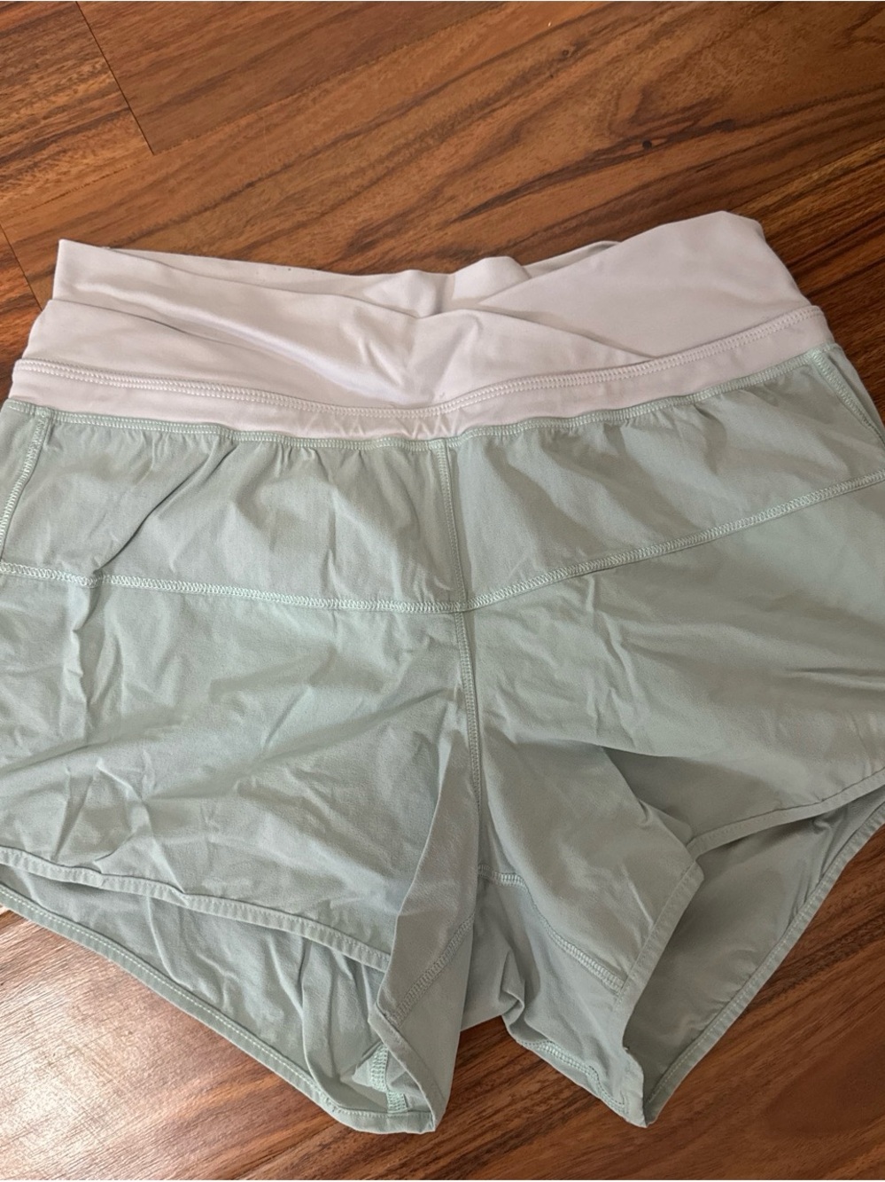 “vintage” lulu Women’s Performance Shorts in Light Green with White Waistband